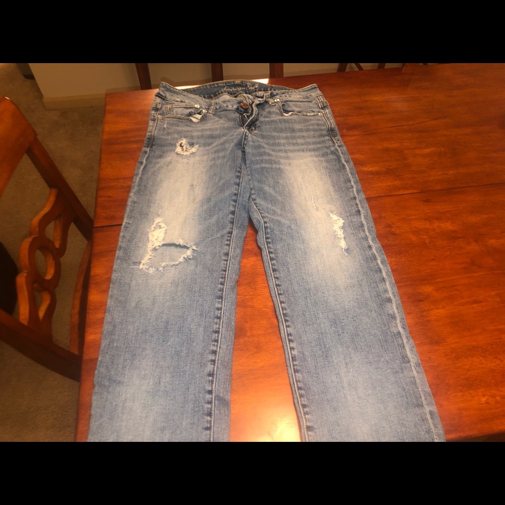 AE Boyfriend Jeans